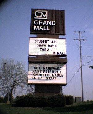 Bella Vista Theatre - Old Marquee From Gary Flinn (newer photo)